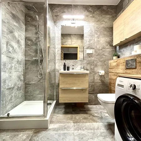 Boutique Near West Dworzec Zahodni