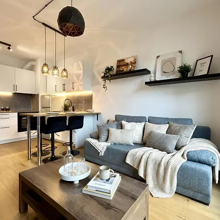 Komfort Włochy One-bedroom Apartament *